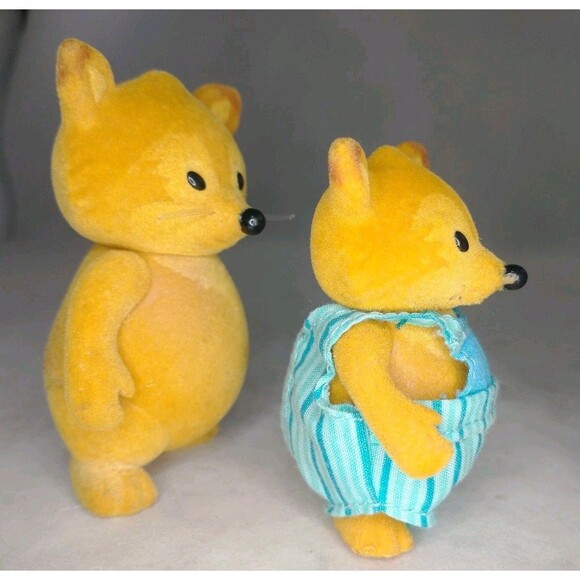 Sylvanian Calico Critters Woodez lot Of 4 ~Toy Poodle, Foxes Are Missing Tails - Picture 6 of 15